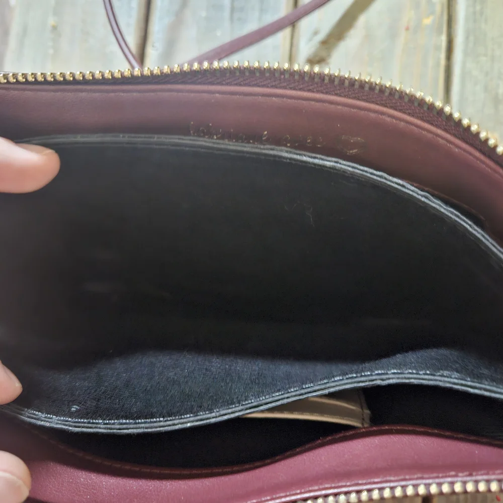 🎁🎁3/20🎁🎁Maison Gaja Elegant Burgundy Crossbody Bag - Picture 5 of 11